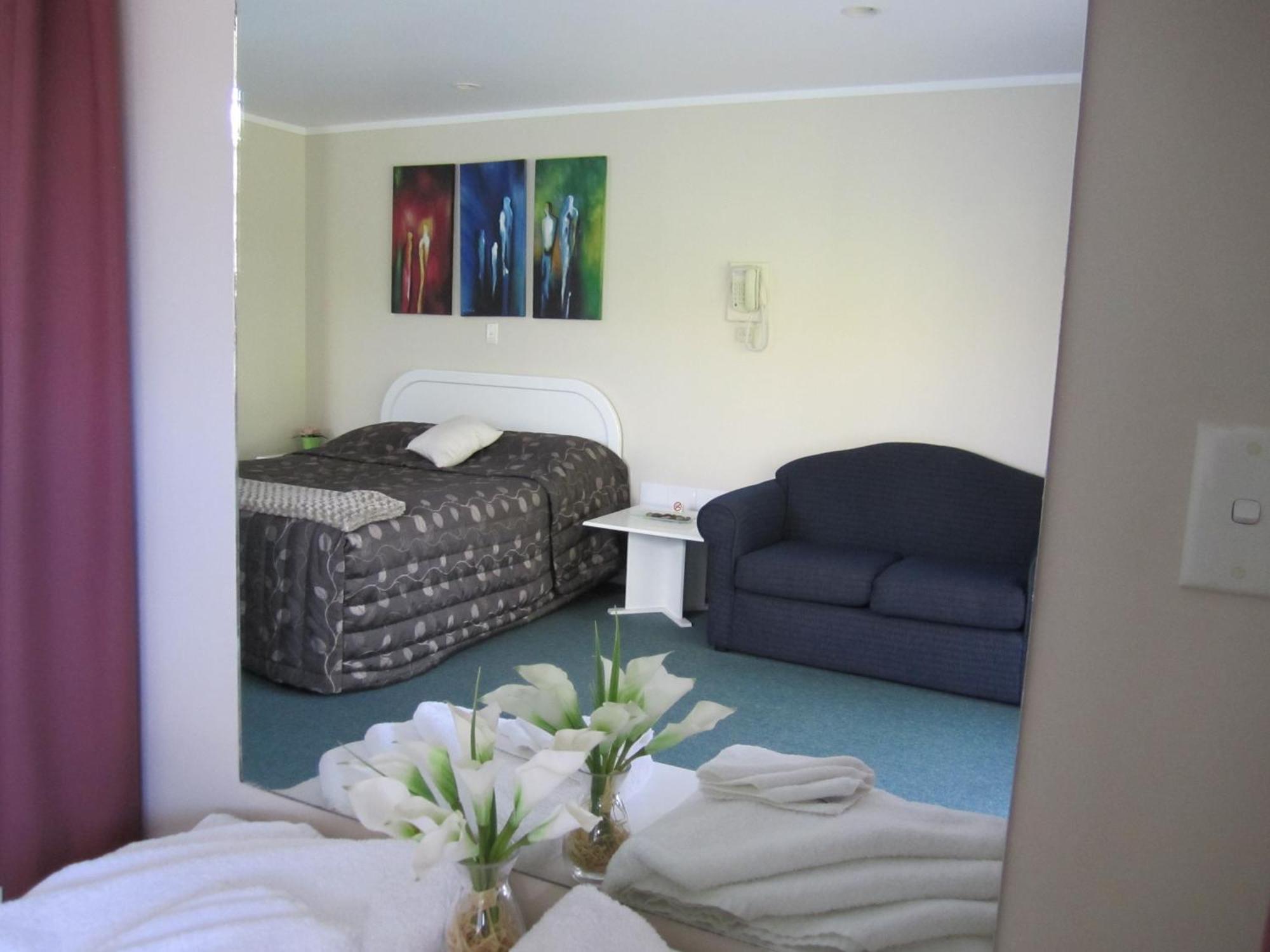 Camellia Court Motel โลเวอร์ฮัท ห้อง รูปภาพ