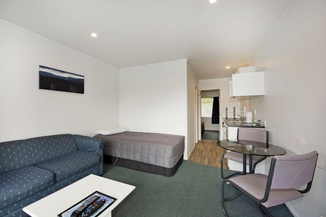 Camellia Court Motel โลเวอร์ฮัท ภายนอก รูปภาพ