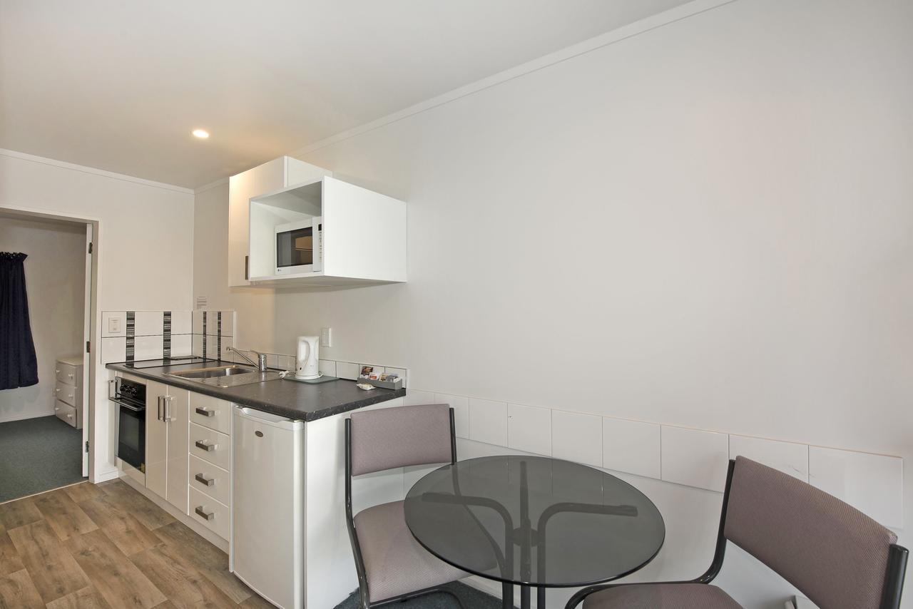 Camellia Court Motel โลเวอร์ฮัท ภายนอก รูปภาพ
