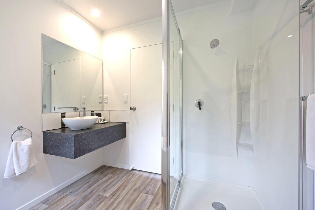 Camellia Court Motel โลเวอร์ฮัท ภายนอก รูปภาพ