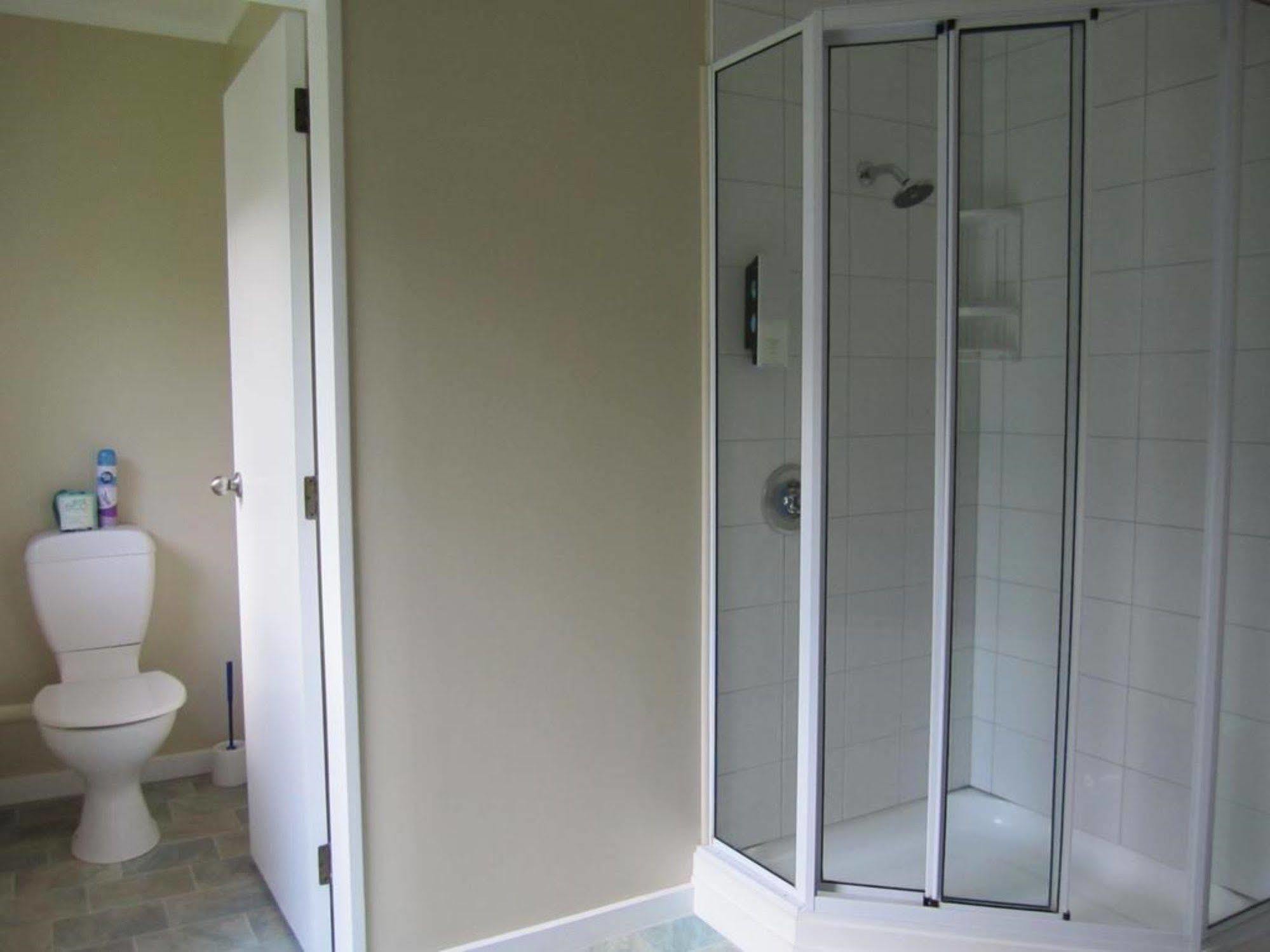 Camellia Court Motel โลเวอร์ฮัท ภายนอก รูปภาพ
