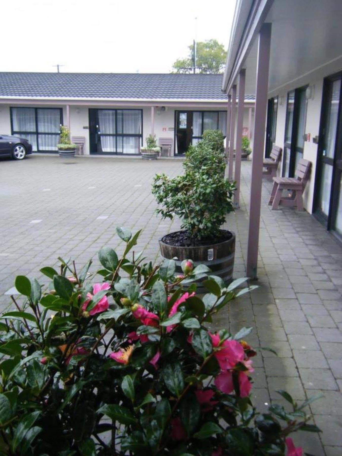 Camellia Court Motel โลเวอร์ฮัท ภายนอก รูปภาพ